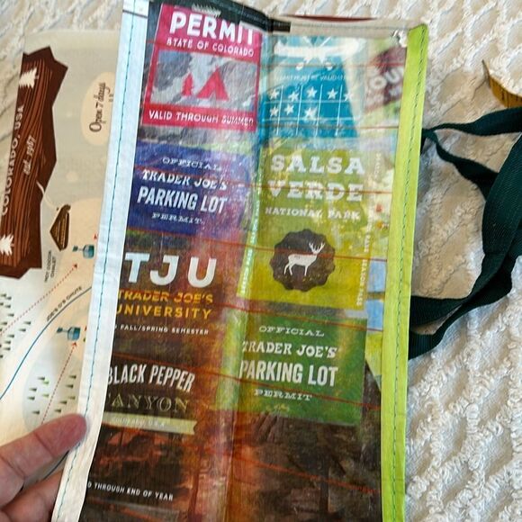 Trader Joe’s Plastic Reusable Shopping Tote Bag 6 Gallon Colorado Skiing Camp - Picture 4 of 12